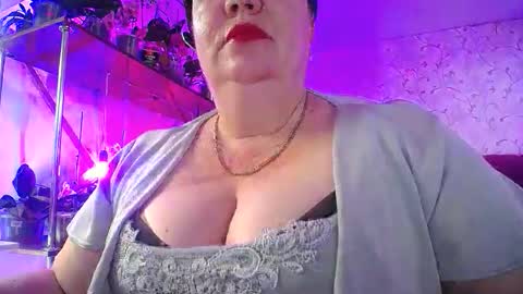 Snapshot of lady_gloria chatting on May 9, 2026, 8:08 am Lady Gloria online show from May 9, 2026, 8:08 am