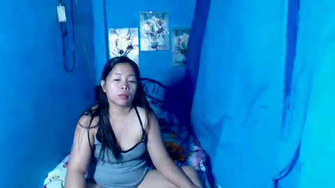 lady_in_bed69 online show from May 9, 2026, 10:59 pm