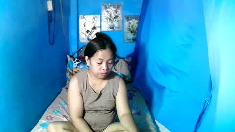 lady_in_bed69 online show from May 29, 2026, 9:57 pm