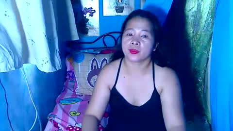 lady_in_bed69 online show from July 3, 2026, 12:39 am