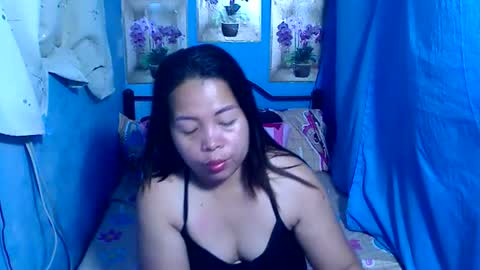 lady_in_bed69 online show from July 20, 2026, 10:56 pm