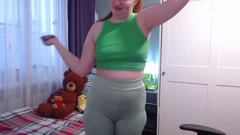 Snapshot of lady_inari chatting on January 14, 2025, 1:06 pm Angelika online show from January 14, 2025, 1:06 pm