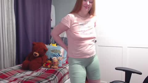 Snapshot of lady_inari chatting on January 16, 2025, 3:46 pm Angelika online show from January 16, 2025, 3:46 pm