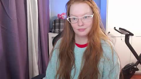 Snapshot of lady_inari chatting on December 15, 2025, 5:01 am Angelika online show from December 15, 2025, 5:01 am
