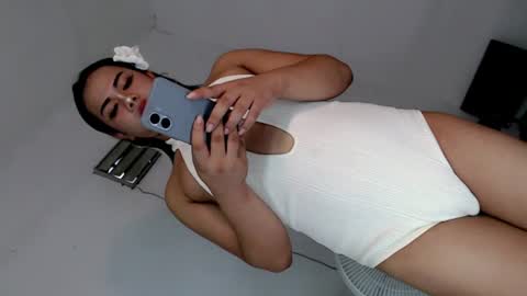 Snapshot of lady_janah chatting on August 1, 2026, 2:33 am lady_janah online show from August 1, 2026, 2:33 am