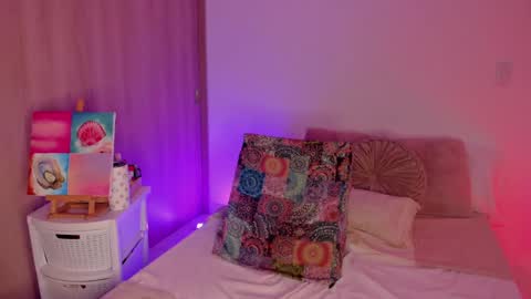 Snapshot of lady_lacey05 chatting on June 26, 2026, 10:14 pm Gaby online show from June 26, 2026, 10:14 pm