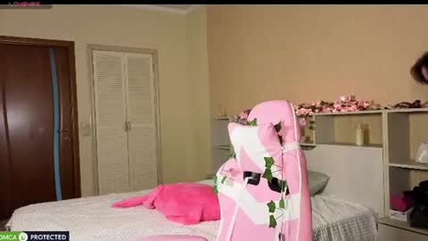 Olivia online show from July 14, 2026, 1:08 am