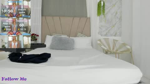 Snapshot of lady_miss___ chatting on May 4, 2026, 12:23 pm lady_miss___ online show from May 4, 2026, 12:23 pm