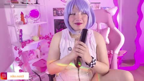 Lady  online show from April 30, 2026, 8:57 pm