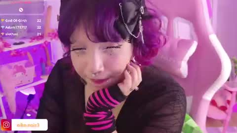 Snapshot of lady_noize chatting on June 11, 2026, 2:53 am Lady online show from June 11, 2026, 2:53 am