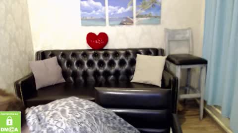 Snapshot of lady_sexy_di chatting on December 17, 2025, 3:18 pm Diana online show from December 17, 2025, 3:18 pm