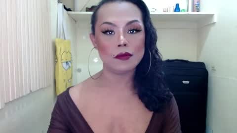 lady_shane26 online show from July 27, 2026, 8:32 am