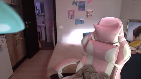 Snapshot of lady_smile69 chatting on February 27, 2025, 6:18 am lady_smile69 online show from February 27, 2025, 6:18 am