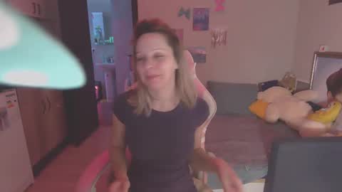 Snapshot of lady_smile69 chatting on March 3, 2025, 2:58 am lady_smile69 online show from March 3, 2025, 2:58 am