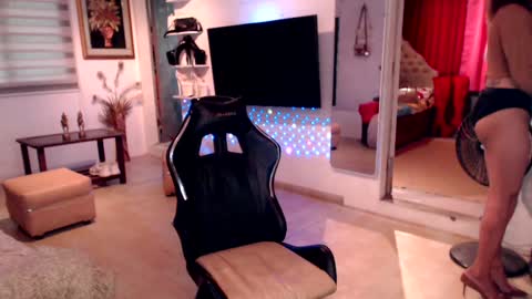 Snapshot of lady_sovereign chatting on January 24, 2025, 6:24 am M MMY online show from January 24, 2025, 6:24 am