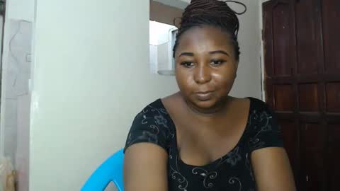 Snapshot of lady_twerky chatting on February 27, 2026, 9:48 pm Maya online show from February 27, 2026, 9:48 pm