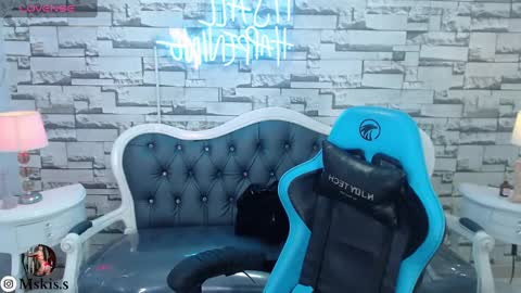 Lady Violet Bridgerton online show from February 21, 2025, 9:54 pm