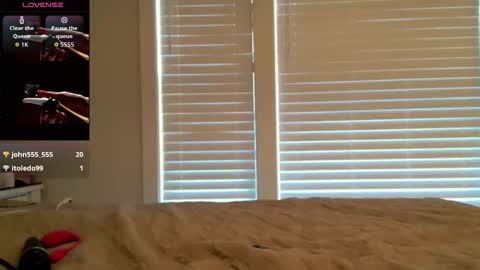 Snapshot of ladybabs chatting on November 4, 2025, 7:13 pm Ladybabs online show from November 4, 2025, 7:13 pm