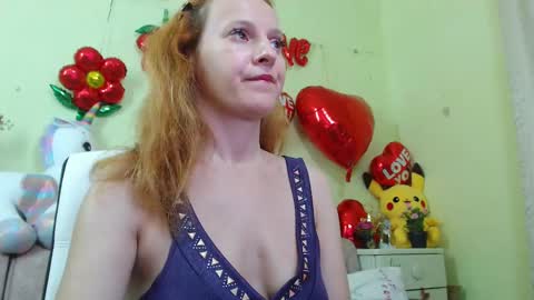 Sima Ladybigsmile online show from March 4, 2025, 10:05 pm