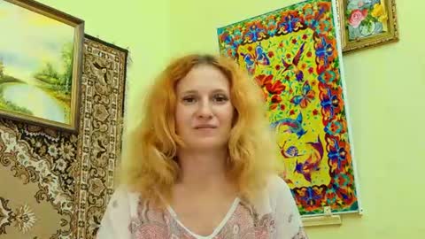Sima Ladybigsmile online show from July 28, 2026, 7:39 pm