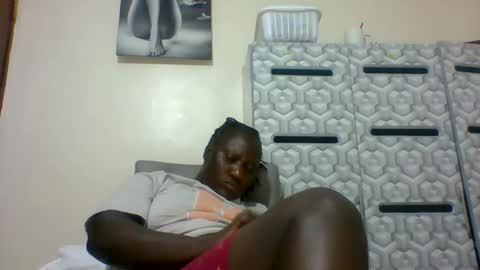 lindah32 online show from January 23, 2025, 12:46 am