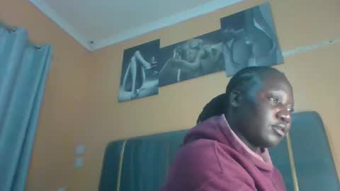 lindah32 online show from November 27, 2025, 11:29 pm