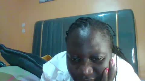 lindah32 online show from January 31, 2026, 11:14 pm