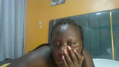 lindah32 online show from March 16, 2026, 7:29 pm