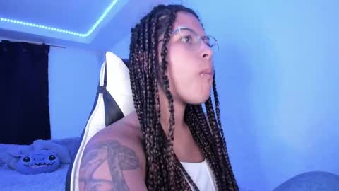  Lady  online show from February 10, 2025, 4:52 am