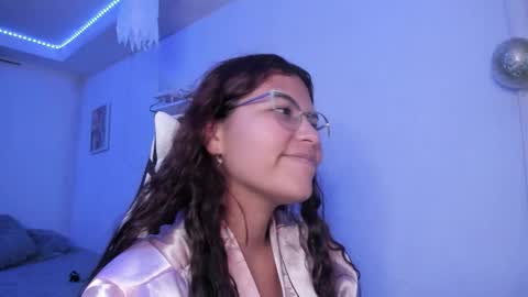  Lady  online show from October 17, 2025, 2:26 am