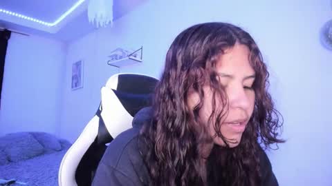  Lady  online show from October 29, 2025, 2:36 am