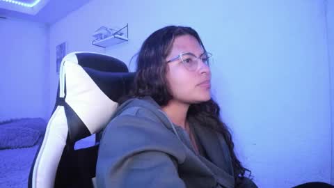  Lady  online show from February 20, 2026, 6:26 am