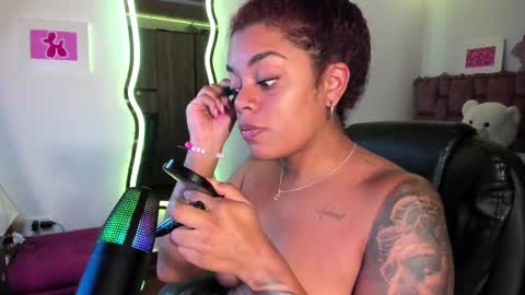 Snapshot of ladydanniela chatting on January 31, 2025, 7:50 am leidy daniela online show from January 31, 2025, 7:50 am