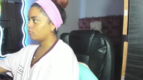 Snapshot of ladydanniela chatting on February 23, 2026, 11:57 pm leidy daniela online show from February 23, 2026, 11:57 pm