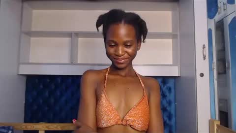 Snapshot of ladydiva69 chatting on March 10, 2025, 7:42 am ladydiva69 online show from March 10, 2025, 7:42 am