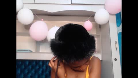 Snapshot of ladydiva69 chatting on September 8, 2025, 7:02 pm ladydiva69 online show from September 8, 2025, 7:02 pm