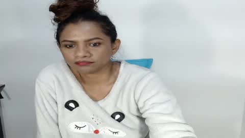 lady online show from April 28, 2026, 3:00 am