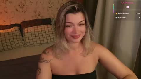 ladylancaster online show from July 23, 2026, 6:17 pm
