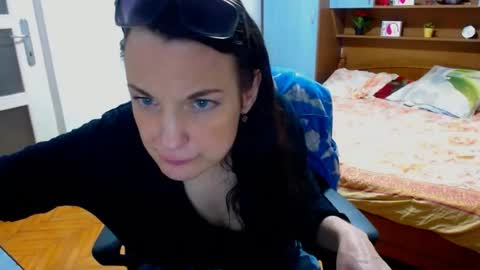 Snapshot of ladylhoty chatting on June 29, 2026, 12:28 am LadyLHoty online show from June 29, 2026, 12:28 am