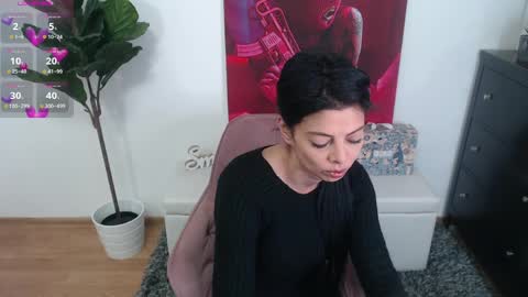 Lia online show from April 3, 2026, 7:17 am