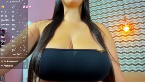 Snapshot of ladymercury chatting on March 10, 2026, 1:05 pm LADY online show from March 10, 2026, 1:05 pm