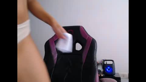 ladynemesis00 online show from July 21, 2026, 10:23 pm