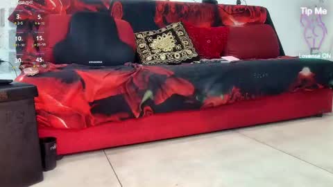 Oxana online show from July 16, 2026, 1:33 am