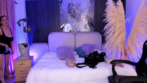 Lady  online show from July 2, 2026, 3:45 am