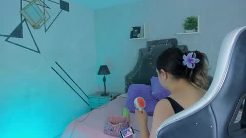 Lady  online show from July 28, 2026, 4:08 am