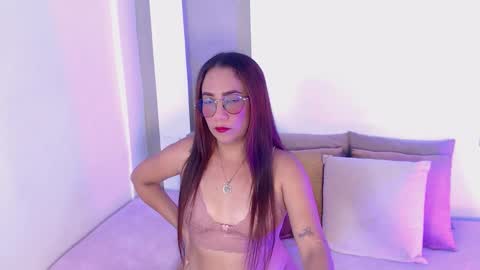 Isabella  online show from March 12, 2026, 8:37 pm