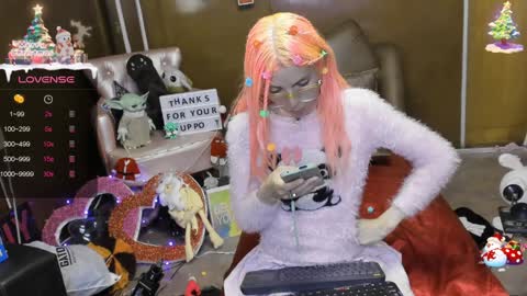 Skinnygirl online show from January 3, 2025, 3:49 am