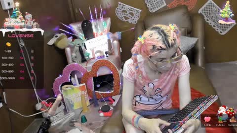 Skinnygirl online show from February 6, 2025, 3:48 am