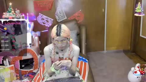 Skinnygirl online show from February 25, 2025, 1:09 am