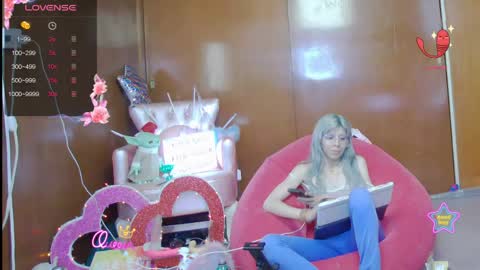 Snapshot of laflakita21 chatting on May 7, 2026, 12:05 am Skinnygirl online show from May 7, 2026, 12:05 am